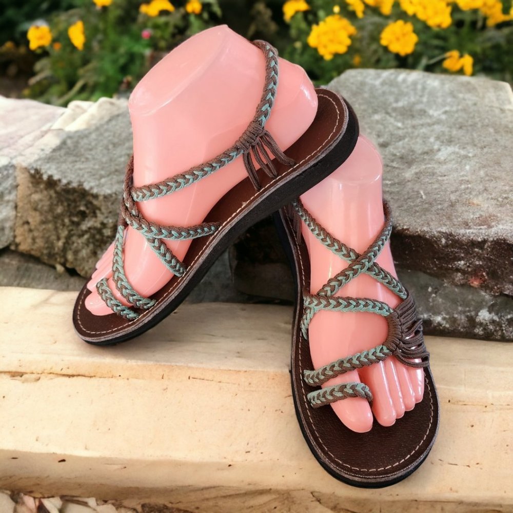 PLAKA "Oceanside" Woven Flat Sandals Size 8